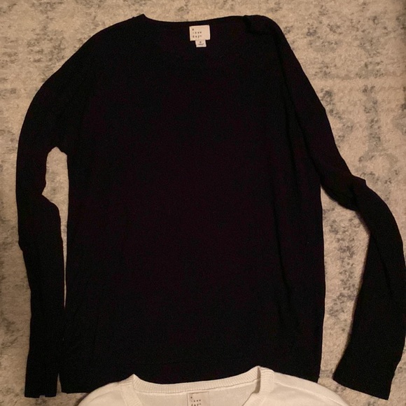 Small- A New Day sweaters (2) - Picture 3 of 9